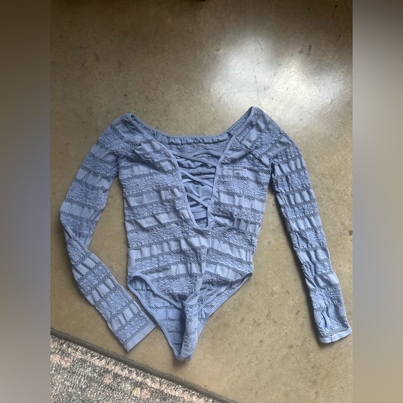 Free people movement blue laser cut bodysuit nwot Xs/s m/l - Picture 2 of 2